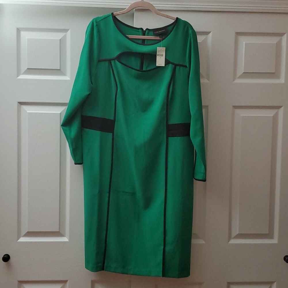 Green dress with cut out